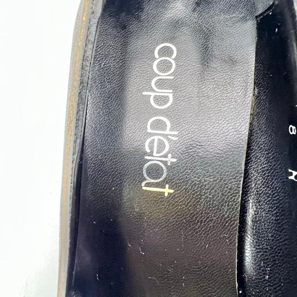 Coup d'etat Pumps 8 Gold 2.5 inch Heel Bow Flower Embellishment - Picture 4 of 8